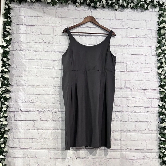 Eileen Fisher Washable Stretch Crepe Sleeveless Sheath Dress Petite Size Large - Picture 1 of 10